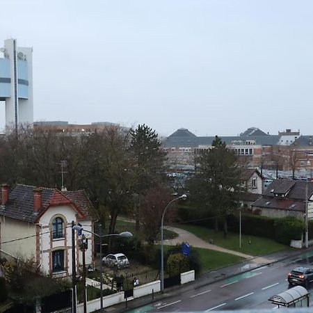 Secteur Hopital Universites Et Centre Sportif Saint-André-les-Vergers Exterior foto